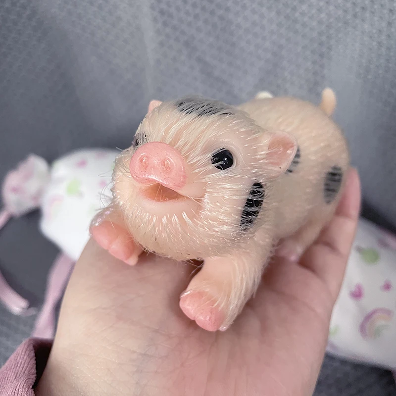 Reborn Baby Doll Silicone Realistic - 5-calowa uśmiechnięta lalka Reborn Świnka Bardzo