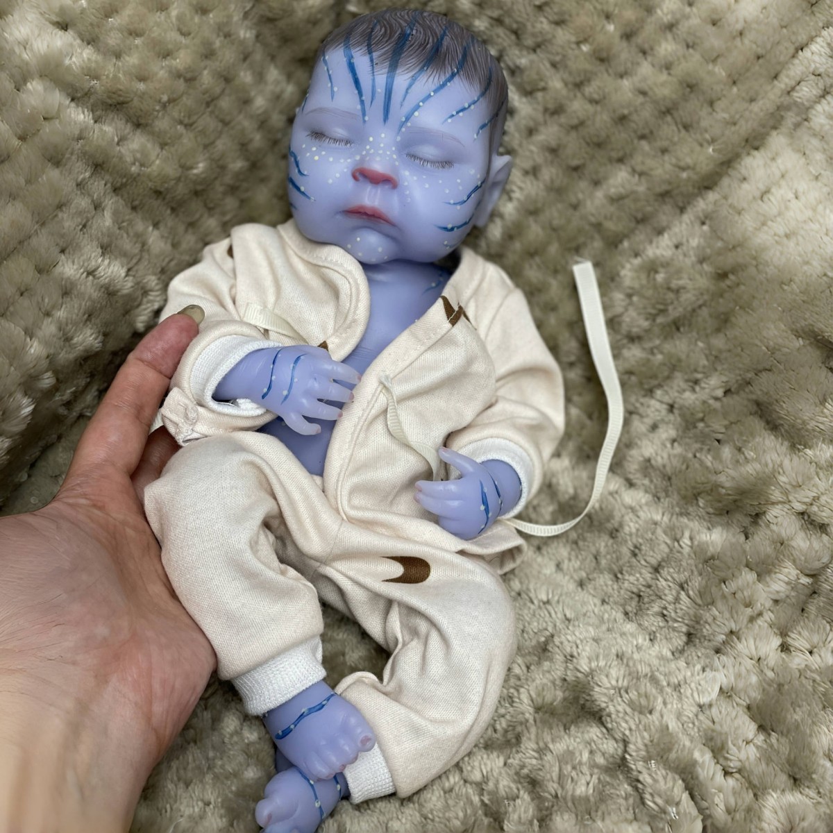 13-calowa lalka Reborn, świecą – Reborn Baby Doll Silicone Realistic recenzja i cena